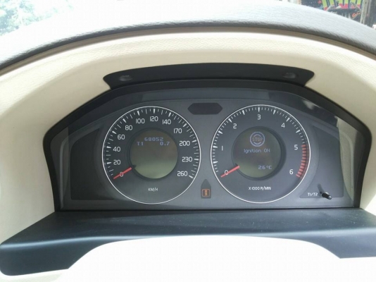 VOLVO S80 D5 โฉมปัจจุบัน เครื่อง2400ดีเชลแรง+ประหยัดน้ำมันรถสวยเดิมห้างแนวสปอร์ตน่าใช้มาก