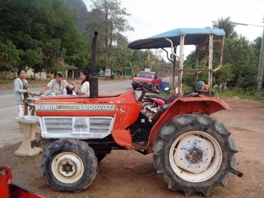 ขายรถไถ Kubota L2002 4WD