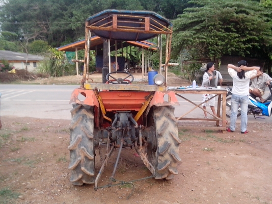 ขายรถไถ Kubota L2002 4WD