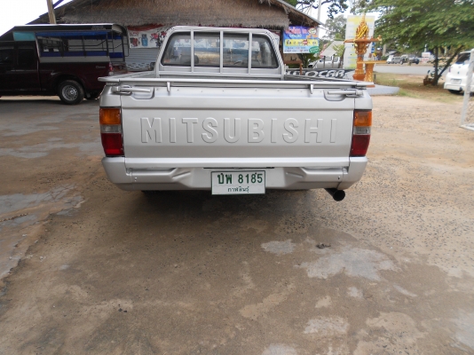 ราคา 65000 บาท  ขายไซโครน L200 ปี1995 พร้อมใช้งาน สภาพสวย สีสวย ชว่งล่างแน่น เครื่องแน่น  เล่มพร้อมโอน ภาษี58 เจ้าของขายเอง