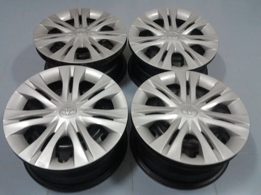 ขายกระทะล้อขอบ15"VIGO CHAMP ป้ายแดง 5รู114.3พร้อมฝาตบ สวยๆครับ