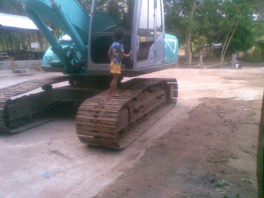 ขาย KOBELCO SK200 ซุปเปอร์ รถนอก ขาย KOBELCO SK200 ซุปเปอร์ รถนอก