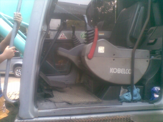 ขาย KOBELCO SK200 ซุปเปอร์ รถนอก ขาย KOBELCO SK200 ซุปเปอร์ รถนอก