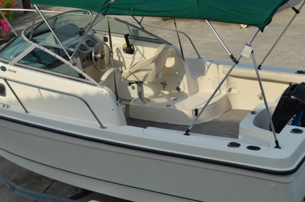 Trophy Pro 2002WA w/Mercury 150 hp 2004 (cabin)