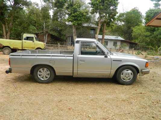 ขาย Datsun 720 ช่วงสั้น
