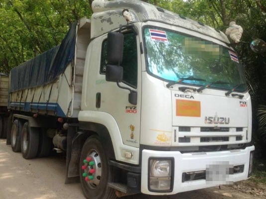 รถอีซูซุ 10 ล้อดั้ม FVZ 300 แรงม้า.  ปี 53  ( ขายแม่ , ลูก )  สนใจติดต่อ 081 - 6079515