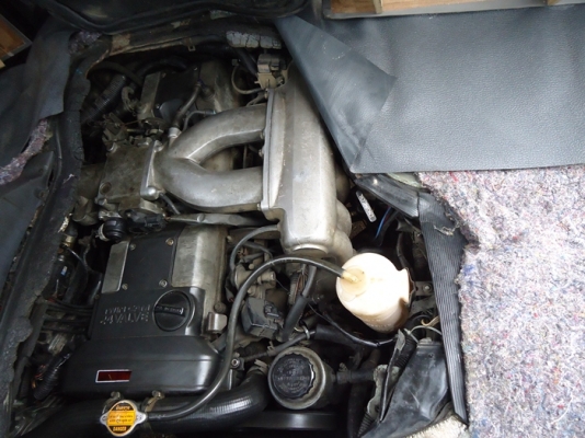 รถตู้  Toyota  hiace  ขับดี   เครื่องดี เกียร์ดี สีสวย  แก๊ส lpg ประหยัด เอกสารพร้อมโอน