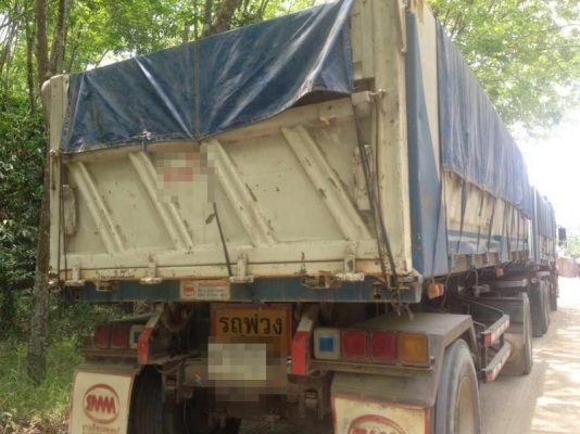 ขายหาง สามมิต. 2 เพลา. ปี 53  สนใจติดต่อ 081 - 6079515