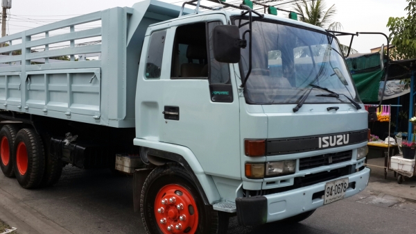 ขาย10ล้ออีซูซุร๊อคกี้ 175แรงม้า ดั๊ม1เพลา พวงมาลัยพาวเวอร์ เบรคจิฟฟี่ ยางดี10เส้น สภาพดีพร้อมใช้ ขาย10ล้ออีซูซุร๊อคกี้ 175แรงม้า ดั๊ม1เพลา พวงมาลัยพาวเวอร์ เบรคจิฟฟี่ ยางดี10เส้น สภาพดีพร้อมใช้