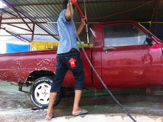 ขายมาสด้าฟามิเรีย