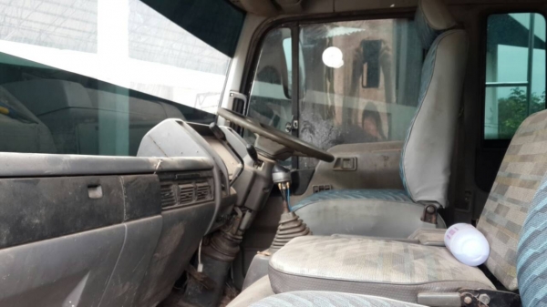 ขายด่วนหัวลาก3MFพร้อมหางดั้มสามเพลาสวยสุดๆราคาโทร0843923995 ขายด่วนหัวลาก3MFพร้อมหางดั้มสามเพลาสวยสุดๆราคาโทร0843923995