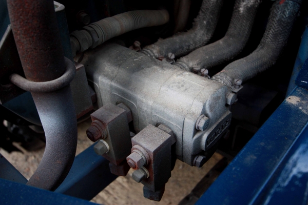 ขายรถแม็คโคร KUBOTA รุ่น KH-021 ไม่เคยผ่านการใช้งานในไทย ติดต่อ 086-775-7900, 086-324-1992