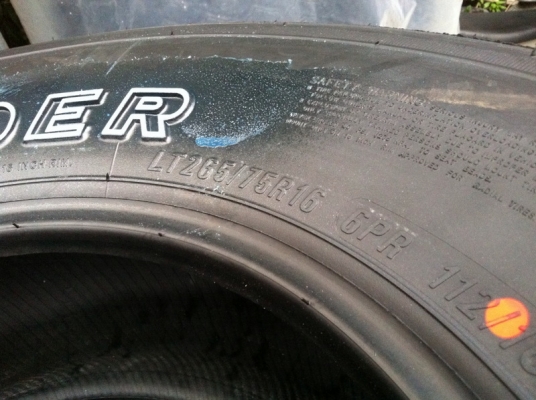 ขายยาง Mud Maxxis MT754 BuckShot 265 75 r16 ยางใหม่ปี13 ขายยาง Mud Maxxis MT754 BuckShot 265 75 r16 ยางใหม่ปี13