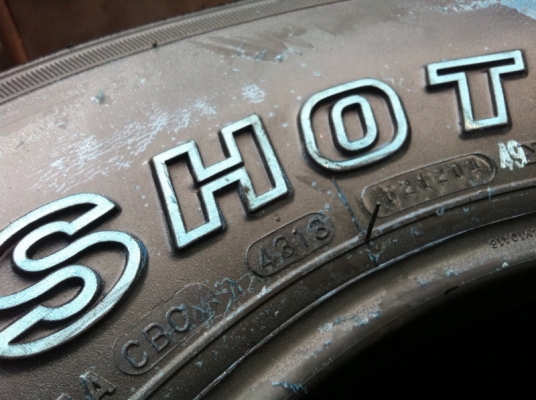 ขายยาง Mud Maxxis MT754 BuckShot 265 75 r16 ยางใหม่ปี13 ขายยาง Mud Maxxis MT754 BuckShot 265 75 r16 ยางใหม่ปี13