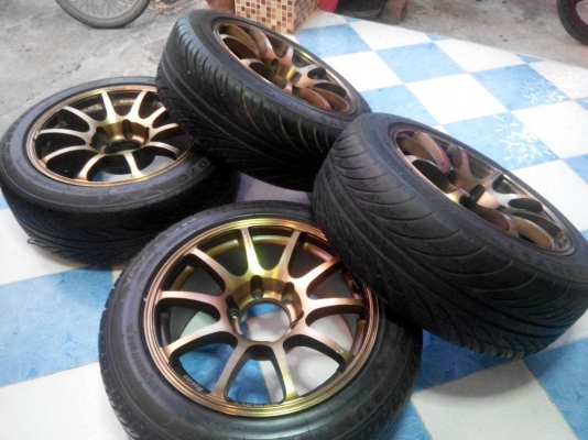 ขายadvan racing-rs17/6/139กว้าง8"พร้อมยาง215/55/17ปี12