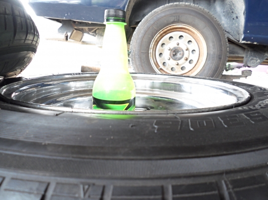 ล้อขอบ15กว้าง 9.5 พร้อมยางสวยๆ 1คู่4,500