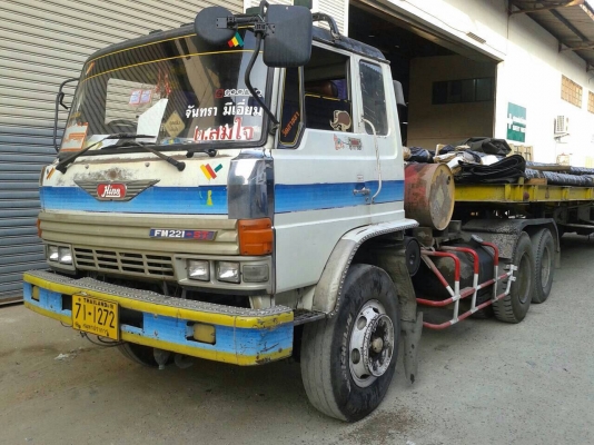 ขายหัวลากFm221พร้อมหางพื้นเรียบ