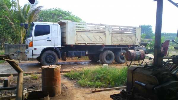 สิบล้อ HINO MEGA 260 รถปี ๔๗ เครื่องดี คัสซีสวย ชอบราคาเท่าไร ต่อรองราคากันได้ครับ