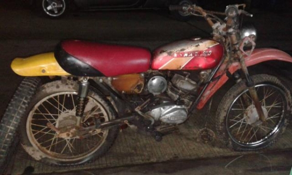 ขายวิบาก Kawasaki KE100 หรือ G5 รถหายากเดิมๆแห้งๆสภาพดีราคา 7500 บาทครับ