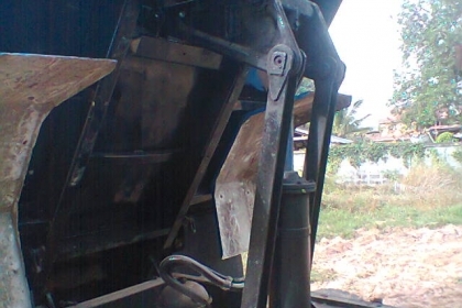 ขาย IZUSU NRR 195 HP ดั้มพ์นอกแท้ๆ เพิ่งต่อเสรจ ไม่มีการเลือนช่วง ทำแต่กระบะใหม่ รับประกันความงาม