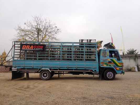 ขายรถหกล้อ ISUZU 185 เทอร์โบ ยาว 6.20 เมตร กว้าง 2.50 เมตร ขายรถหกล้อ ISUZU 185 เทอร์โบ ยาว 6.20 เมตร กว้าง 2.50 เมตร