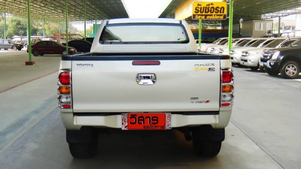 TOYOTA HILUX VIGO CAB 3.0 D4D E PRERUNNER สีเทา ปี2007