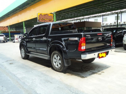 TOYOTA VIGO 4Dr. 3.0G. D4D PRERUNNER สีดำ ปี2012