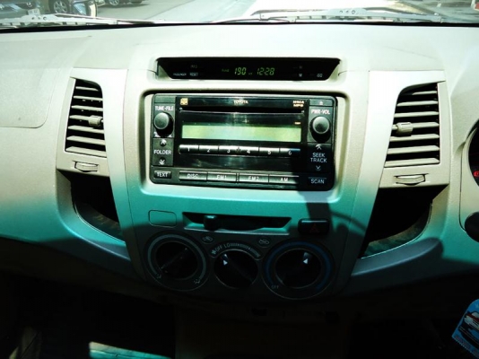 TOYOTA VIGO 4Dr. 3.0G. D4D PRERUNNER สีดำ ปี2012