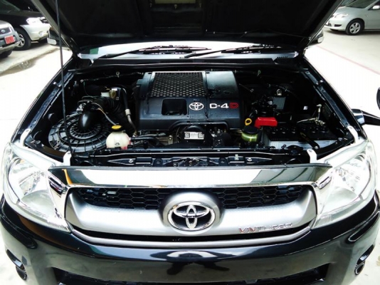 TOYOTA VIGO 4Dr. 3.0G. D4D PRERUNNER สีดำ ปี2012