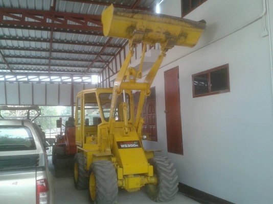 รถตัก MITSUBISHI WS300R รถเก่าญี่ปุ่น บุ้งกี๋ขนาด 0.5 คิว ตักได้เยอะ ตักได้คุ้ม ชอบราคาเท่าไร ต่อรองราคากันได้ครับ