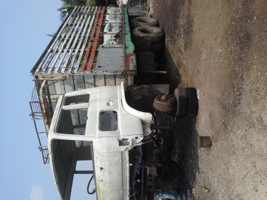 ขายสิบล้อ Hino  Kt920 ตามสภาพ หรือแยกอะไหล่ก็ได้