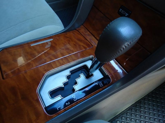 TOYOTA CAMRY 2.0 E AT สีเทา ปี2007  รถสวยคัดสภาพโดย"แจ็กกี้"