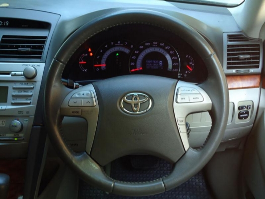 TOYOTA CAMRY 2.0 E AT สีเทา ปี2007  รถสวยคัดสภาพโดย"แจ็กกี้"