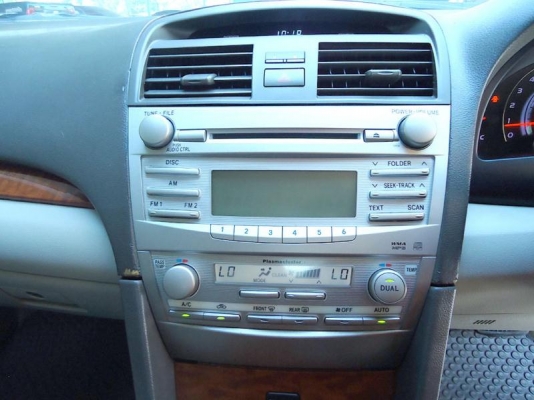 TOYOTA CAMRY 2.0 E AT สีเทา ปี2007  รถสวยคัดสภาพโดย"แจ็กกี้"