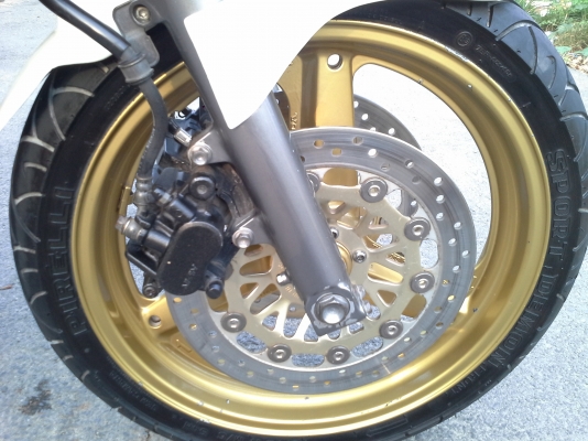 HONDA CB 400ccปี95รถพร้อมใช้เครื่องดีบิดจมไมล์สีสวย ไฟติดครบ