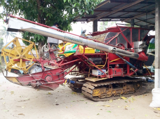 ขายรถเกี่ยวข้าว เกษตรพัฒนา ไวไฟจอมพลัง