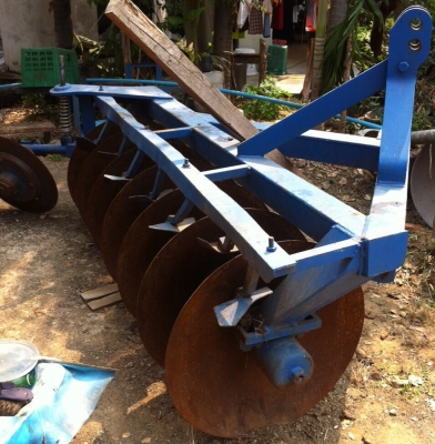 ขายรถไถ Ford 6610 รถบ้าน สวย ขายเอง แถม ผานสาม,ผานเจ็ด,เครื่องหยอดข้าวโพดและรถพ่วงลาก