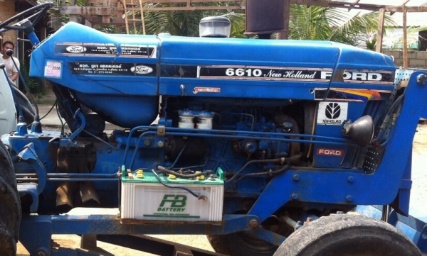 ขายรถไถ Ford 6610 รถบ้าน สวย ขายเอง แถม ผานสาม,ผานเจ็ด,เครื่องหยอดข้าวโพดและรถพ่วงลาก