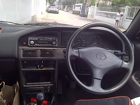 ขายโตโยต้าโคโรล่า