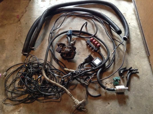 ชุดแก๊สระบบหัวฉีดอิตาลีพร้อมถังมัลติวาล์ว 58 ลิตร 7800 บาท