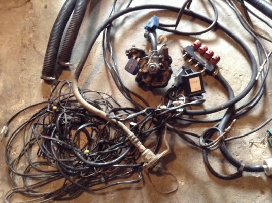 ชุดแก๊สระบบหัวฉีดอิตาลีพร้อมถังมัลติวาล์ว 58 ลิตร 7800 บาท