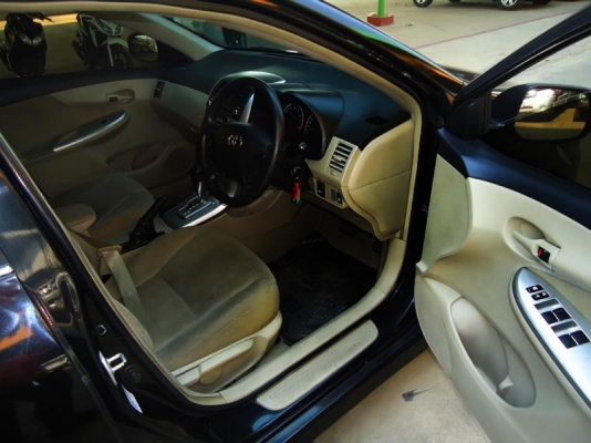 TOYOTA COROLLA ALTIS 1.6  สีดำ ปี2010