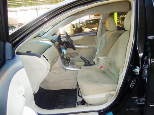 TOYOTA COROLLA ALTIS 1.6  สีดำ ปี2010