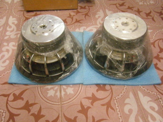 ลำโพงจากค่ายACTION 12 นิ้วโครงหล่อว้อยคู่ ลำโพงจากค่ายACTION 12 นิ้วโครงหล่อว้อยคู่