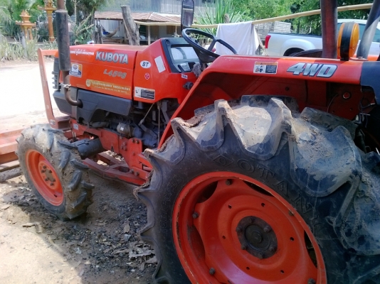 ขายแทรกเตอร์คูโบต้า L4508 ใบมีดดันดินตราช้างพร้อมผาลบุกเบิก4*22ตราช้างพร้อมใช้งานครับ ขายแทรกเตอร์คูโบต้า L4508 ใบมีดดันดินตราช้างพร้อมผาลบุกเบิก4*22ตราช้างพร้อมใช้งานครับ