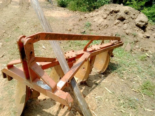 ขายแทรกเตอร์คูโบต้า L4508 ใบมีดดันดินตราช้างพร้อมผาลบุกเบิก4*22ตราช้างพร้อมใช้งานครับ ขายแทรกเตอร์คูโบต้า L4508 ใบมีดดันดินตราช้างพร้อมผาลบุกเบิก4*22ตราช้างพร้อมใช้งานครับ