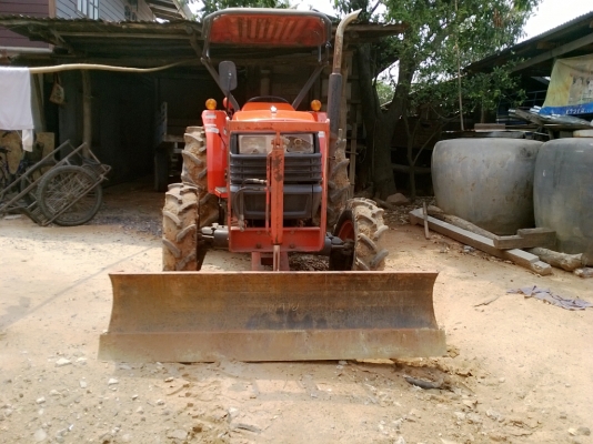 ขายแทรกเตอร์คูโบต้า L4508 ใบมีดดันดินตราช้างพร้อมผาลบุกเบิก4*22ตราช้างพร้อมใช้งานครับ ขายแทรกเตอร์คูโบต้า L4508 ใบมีดดันดินตราช้างพร้อมผาลบุกเบิก4*22ตราช้างพร้อมใช้งานครับ