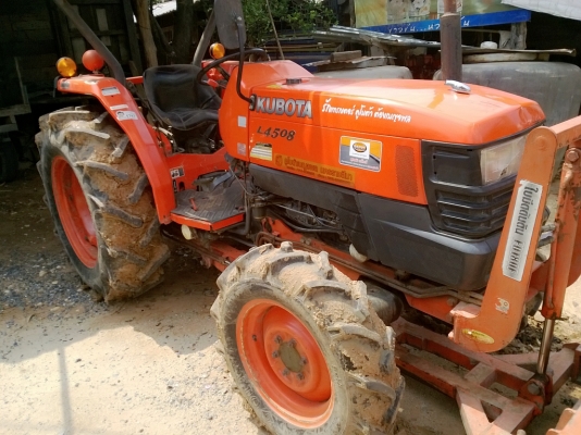 ขายแทรกเตอร์คูโบต้า L4508 ใบมีดดันดินตราช้างพร้อมผาลบุกเบิก4*22ตราช้างพร้อมใช้งานครับ ขายแทรกเตอร์คูโบต้า L4508 ใบมีดดันดินตราช้างพร้อมผาลบุกเบิก4*22ตราช้างพร้อมใช้งานครับ