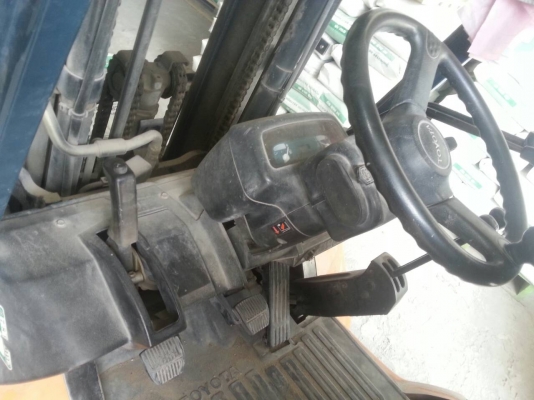 ขายโฟคริฟต์ TOYOTA