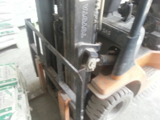 ขายโฟคริฟต์ TOYOTA